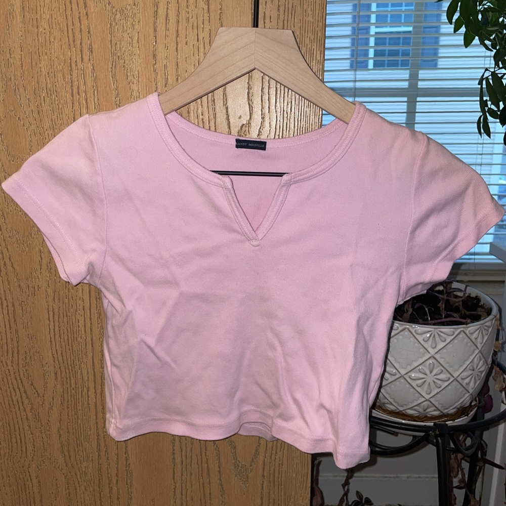 Brandy Melville shirt